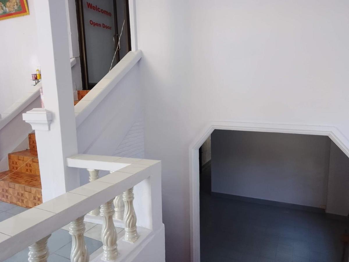 לואנג פרבאנג Pp Guesthouse מראה חיצוני תמונה