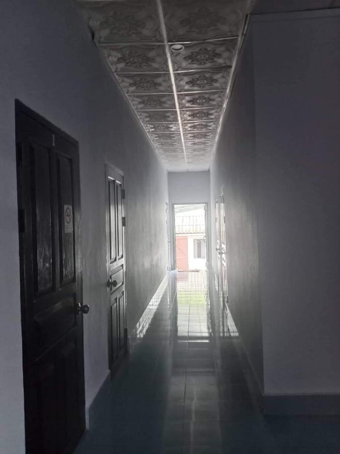 לואנג פרבאנג Pp Guesthouse מראה חיצוני תמונה
