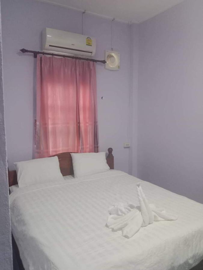 לואנג פרבאנג Pp Guesthouse מראה חיצוני תמונה